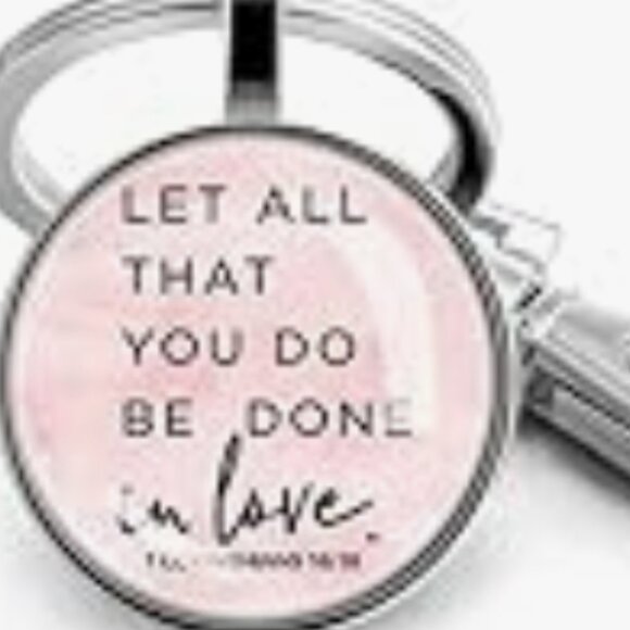 NWT Fumete Inspirational Christian Bible Verse Peach & Silver Keychain 1Cor16:14 - Picture 3 of 12